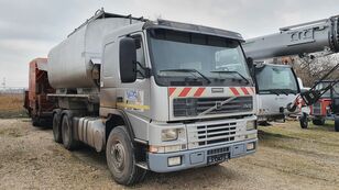 Volvo FM 12 asphalt distributor