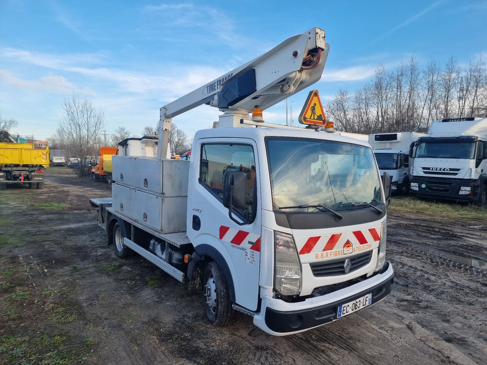 Renault Maxity 110 dxi - Versalift ET30NE 11.3m Emelőkosaras bucket truck