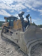 Caterpillar D8T bulldozer