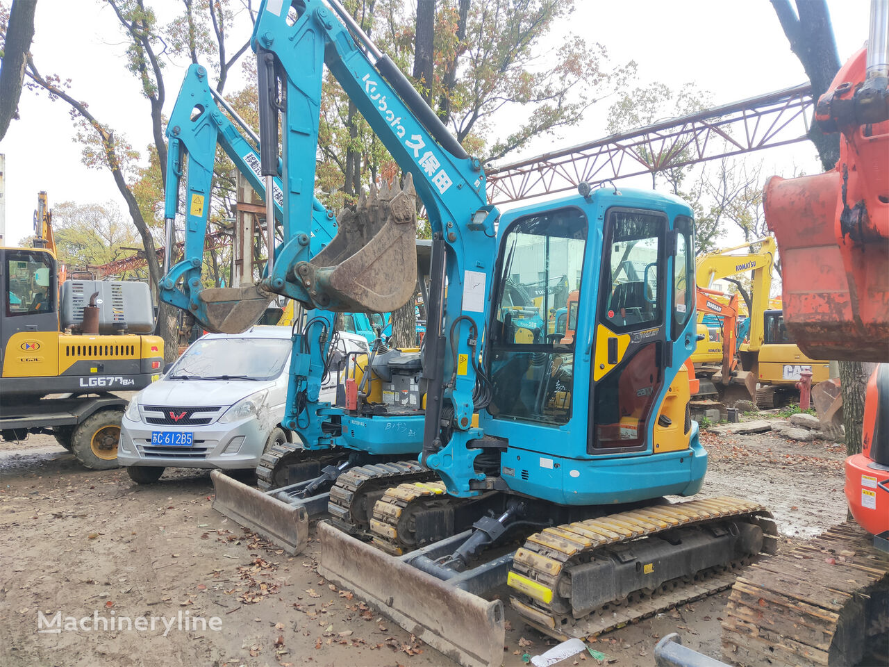 Kubota KX135 mini excavator