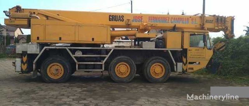 Luna 50 TON mobile crane