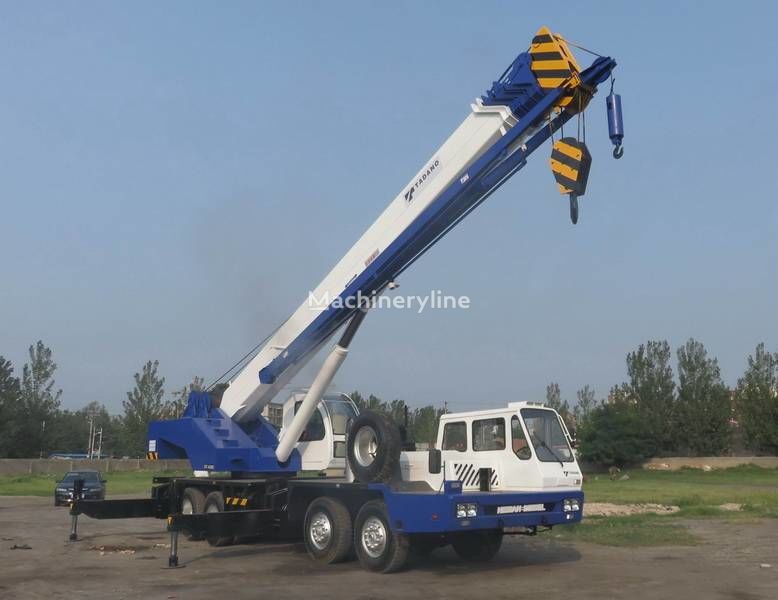 Tadano GT650E mobile crane
