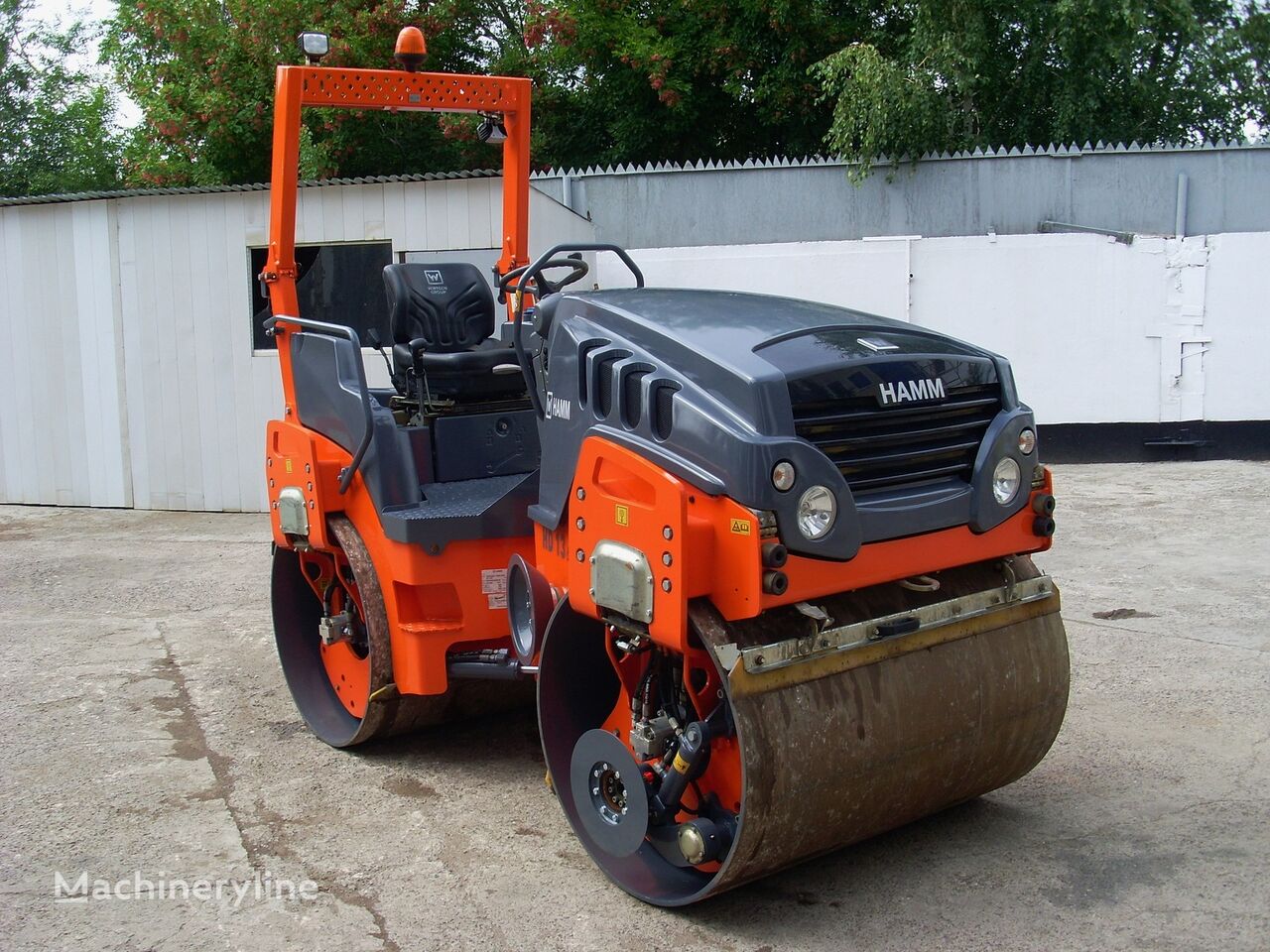 Hamm HD 13 VV road roller