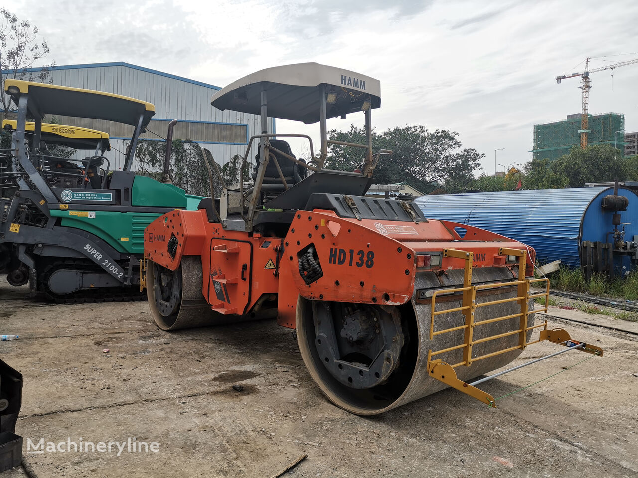 Hamm HD138 road roller