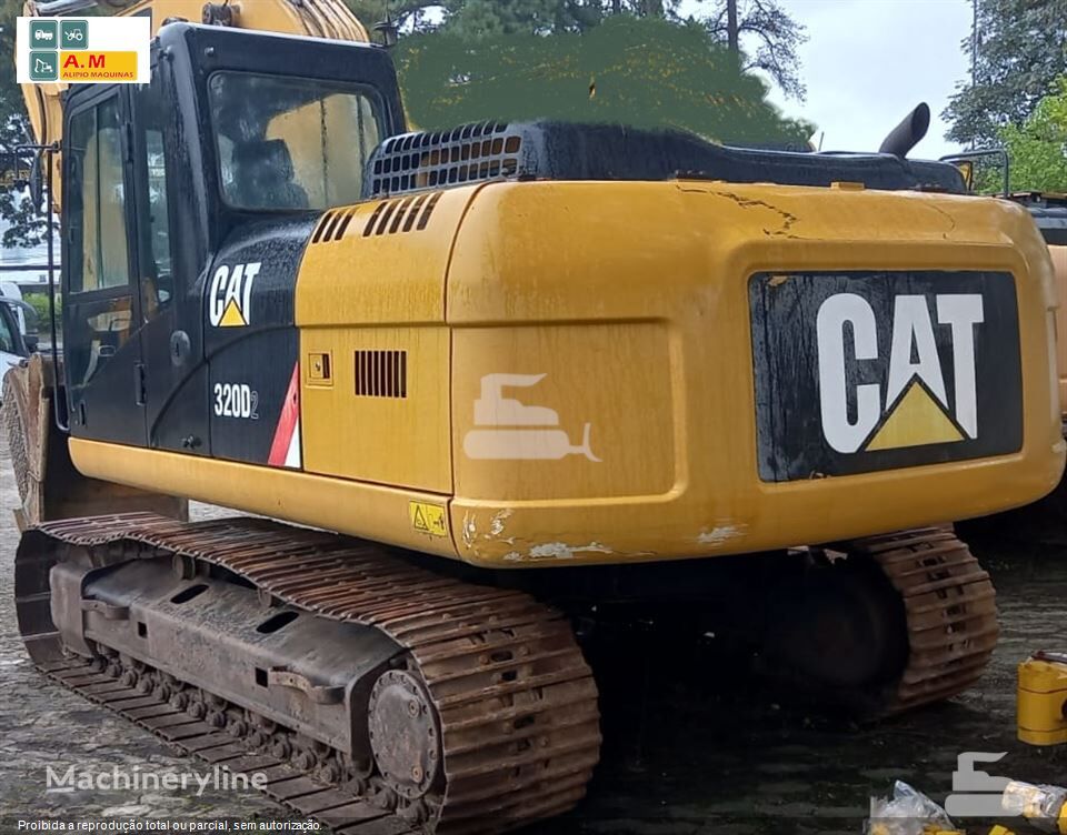 Caterpillar 320D2 tracked excavator