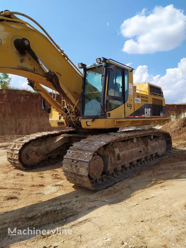 Caterpillar 365B tracked excavator