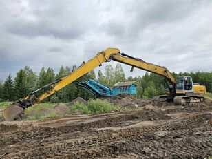 New Holland E 335 tracked excavator