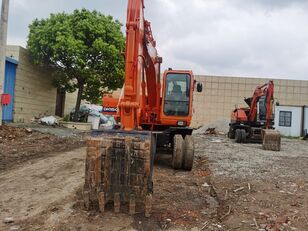 Doosan DH150W wheel excavator