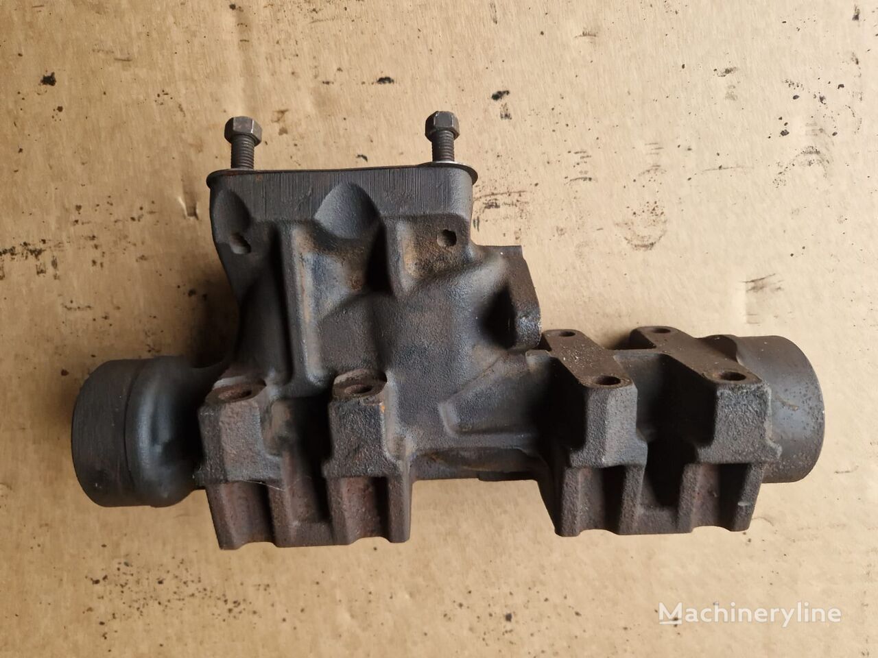 Liebherr 51.08102-3017 manifold for excavator